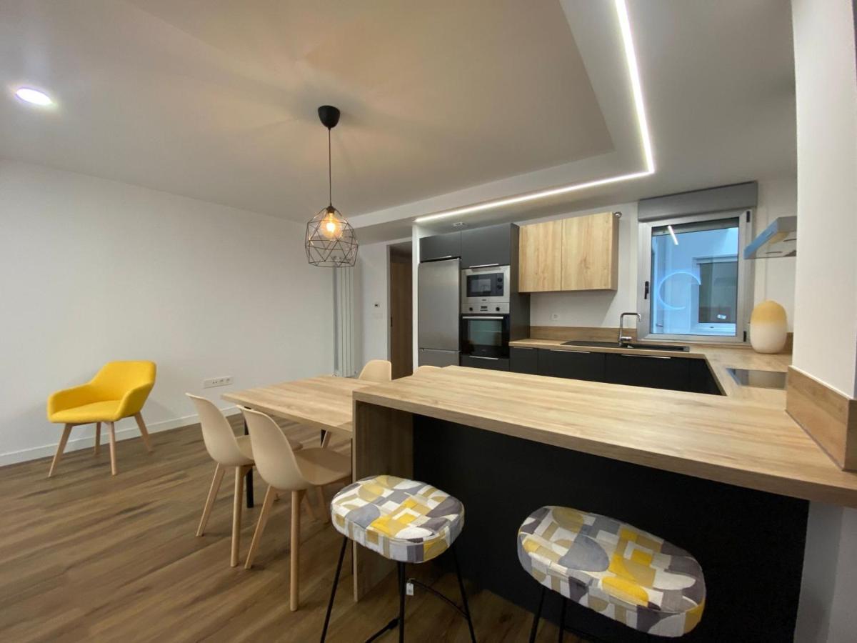 Vivienda Ramon Y Cajal 16 Apartment บิลาการ์เซีย เด อาโรว์ซา ภายนอก รูปภาพ