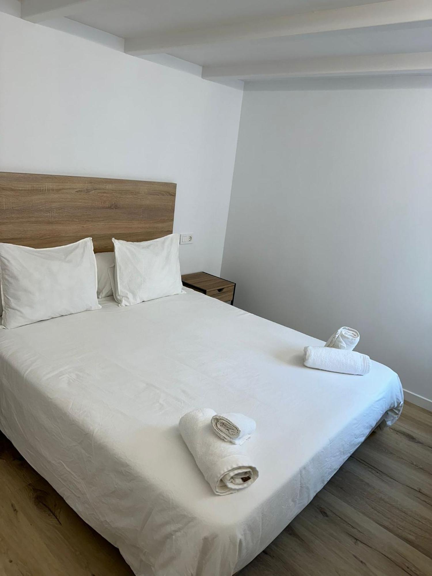 Vivienda Ramon Y Cajal 16 Apartment บิลาการ์เซีย เด อาโรว์ซา ภายนอก รูปภาพ